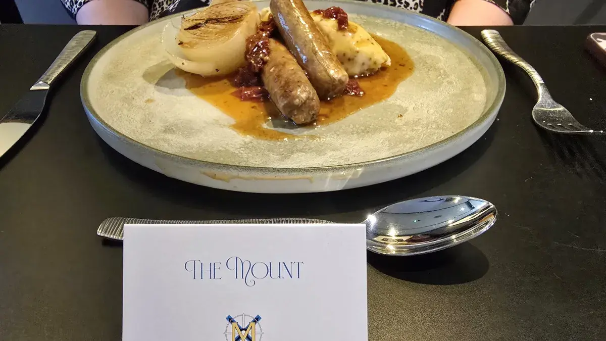 Plate of food and place mat as prepared by pupils from Gracemount High School