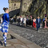Graduation celebrations at Edinburgh Castle 8