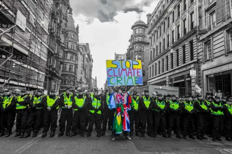 EFC student photo comp Stop Climate Crime Lili Grosserova
