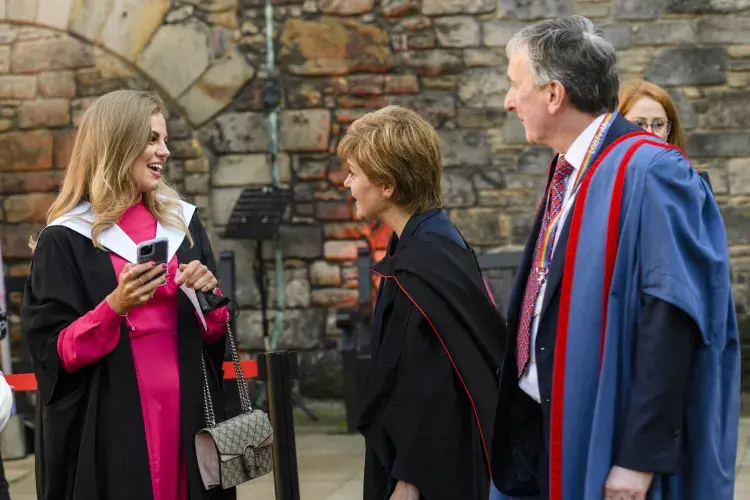 Graduation celebrations at Edinburgh Castle 4