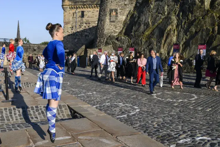 Graduation celebrations at Edinburgh Castle 8