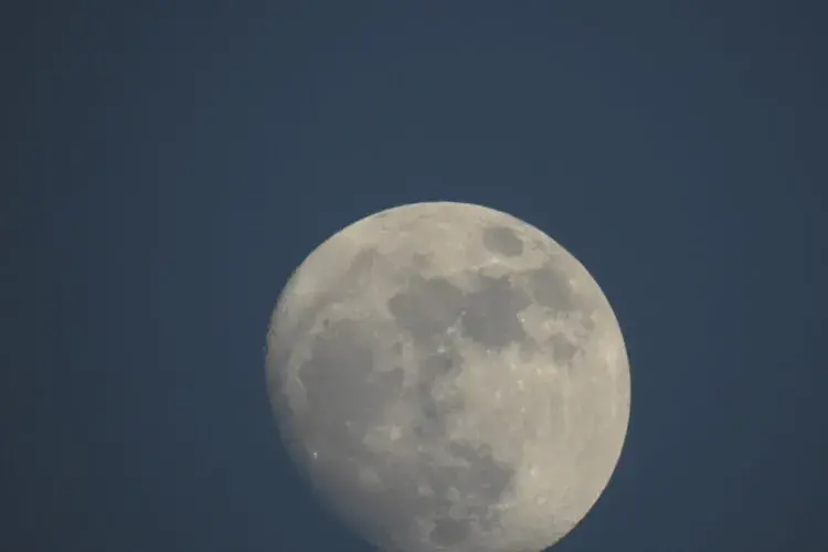 EFC student photo comp Equilibrium 1. Equilibrium 2. Equilibrium 3. Sofia Ramirez Vergar